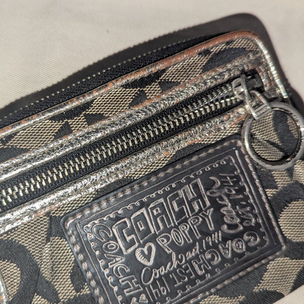 Coach POPPY wristlet coin clutch - black and gray Jacquard Silver Signature C - Picture 2 of 4